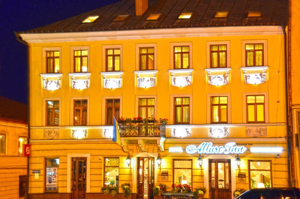 Allureinn Hotel And Spa 切尔诺夫策 外观 照片